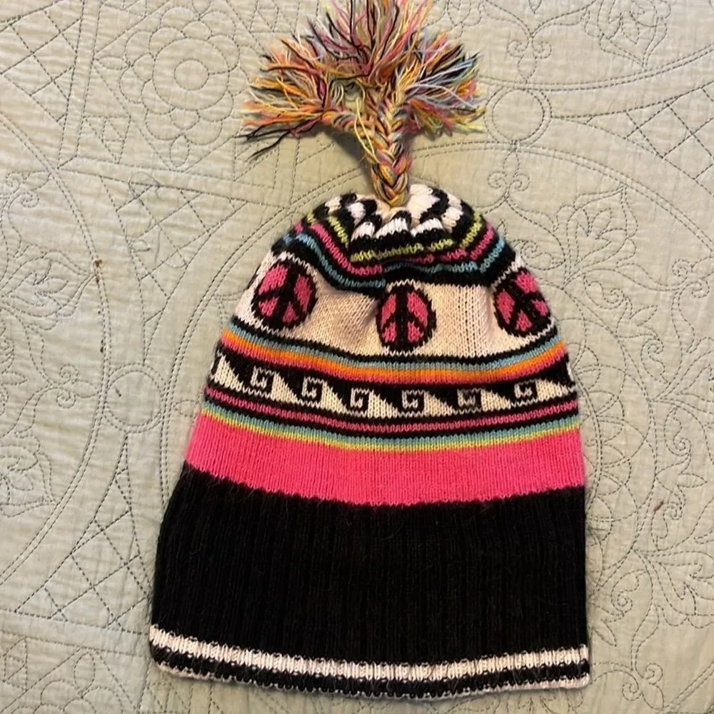 🌻3/20🌻 Children’s Place winter hat.  Size 4-6.